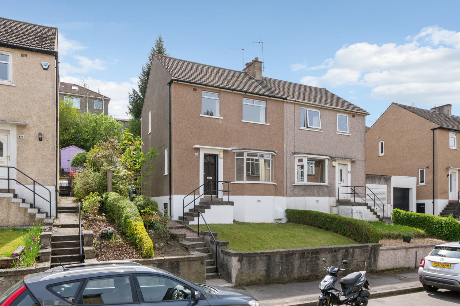 Weymouth Drive, Kelvindale, G12 0ET